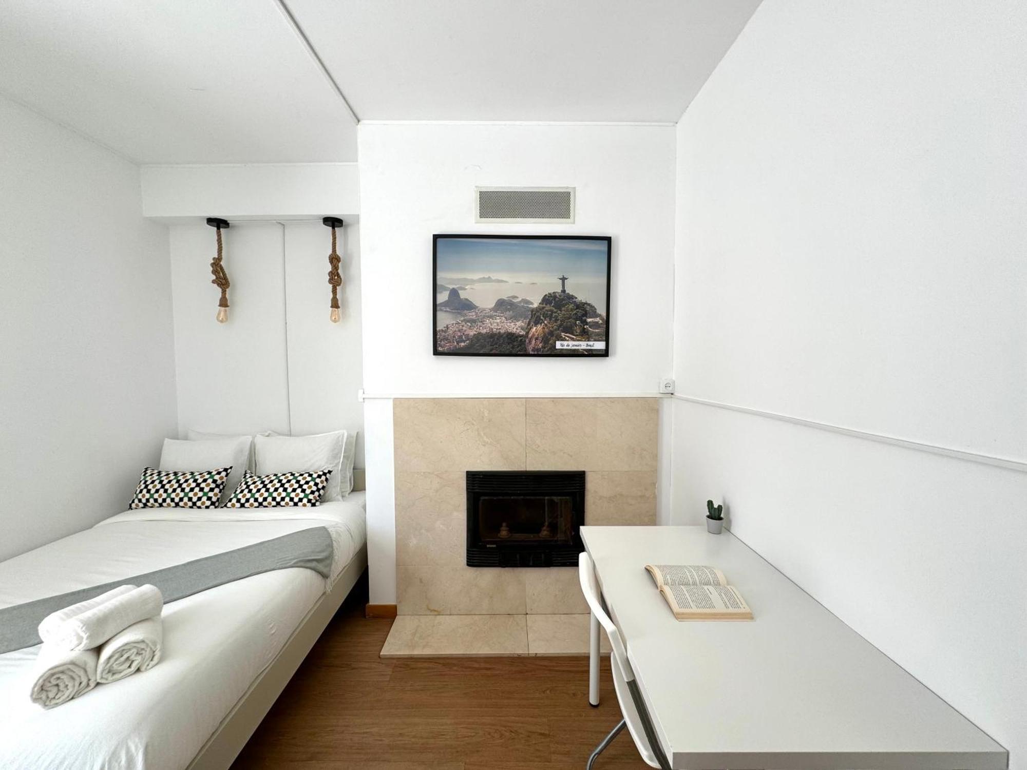 Rooms At Expo Lisbona Esterno foto