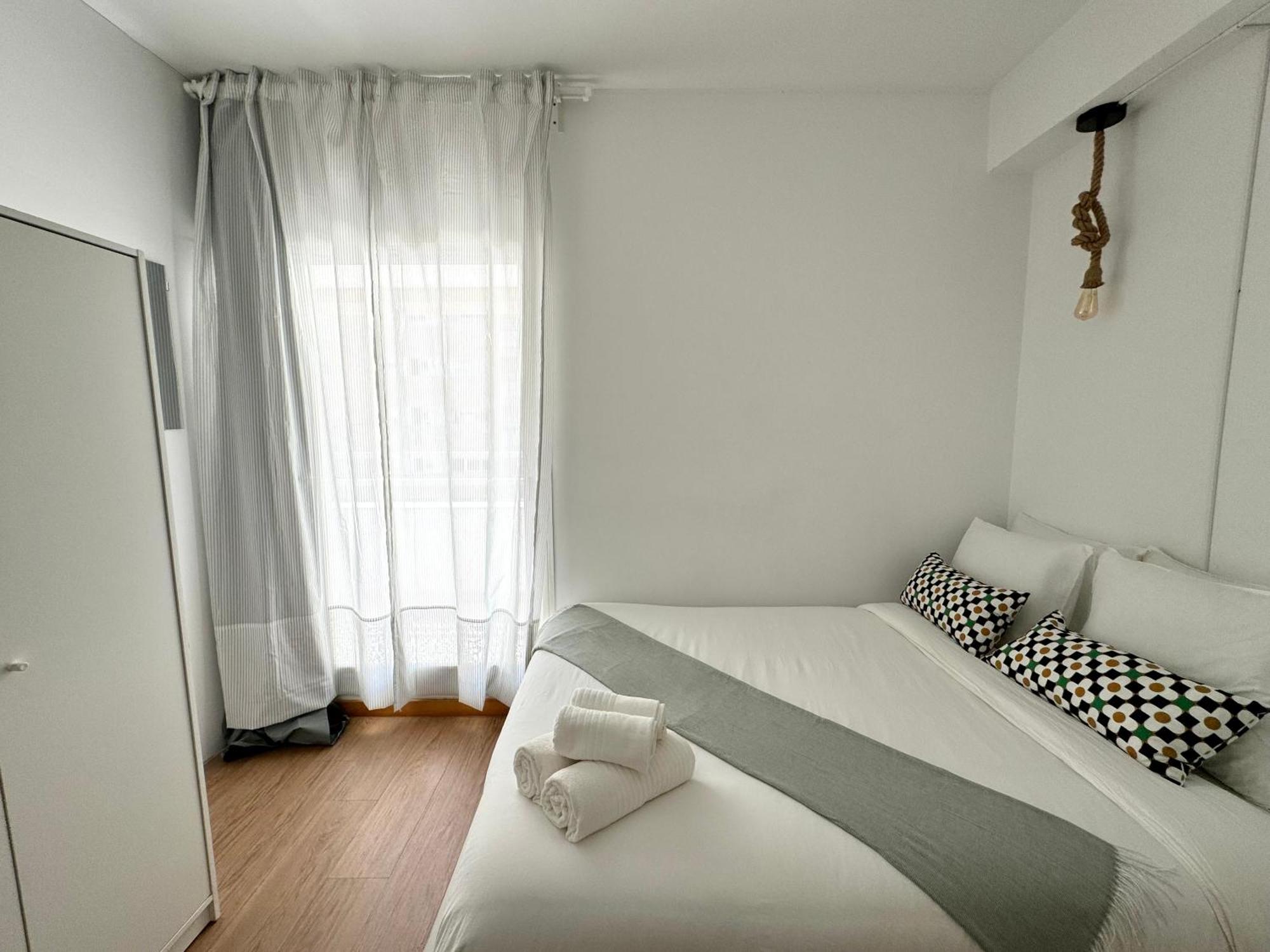 Rooms At Expo Lisbona Esterno foto