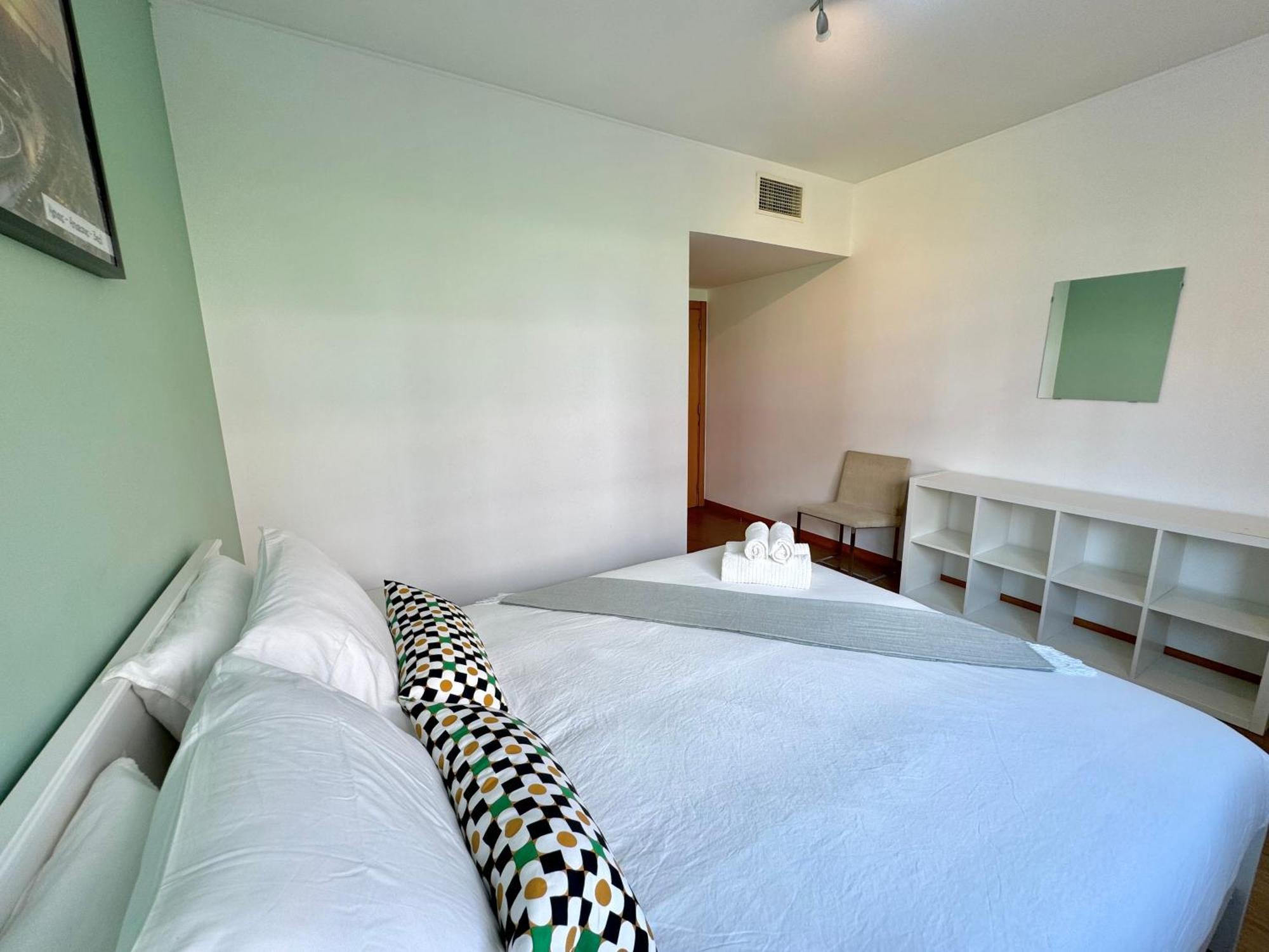Rooms At Expo Lisbona Esterno foto