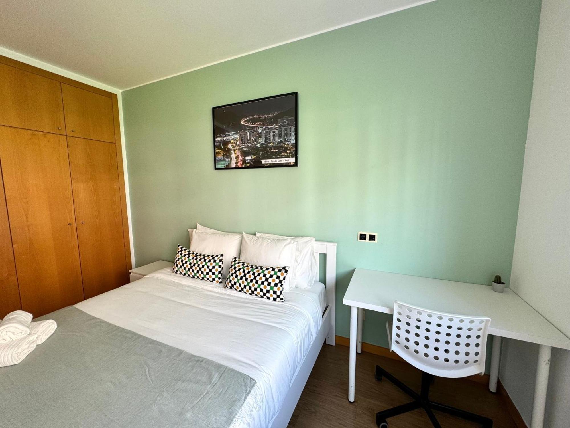 Rooms At Expo Lisbona Esterno foto