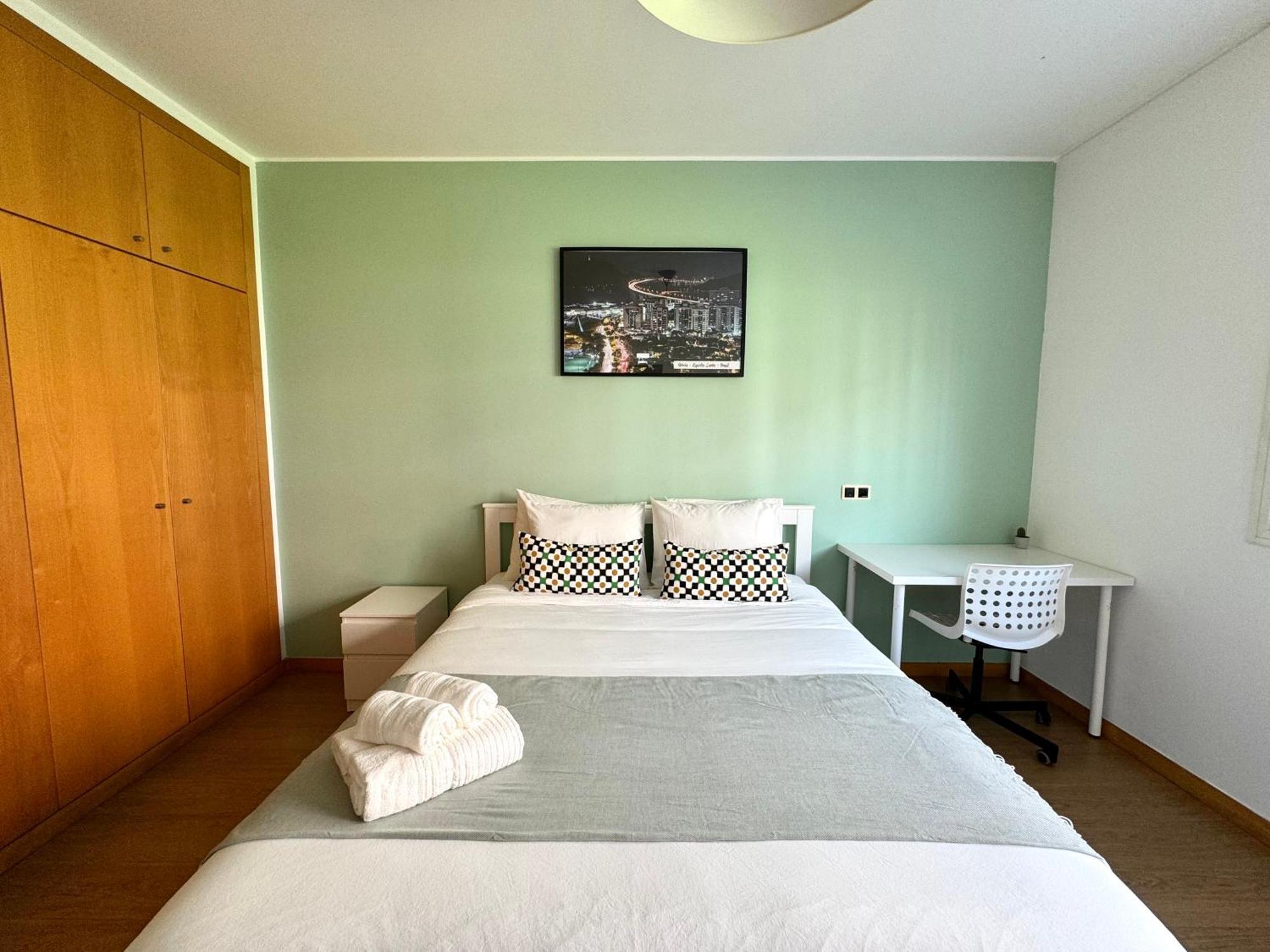 Rooms At Expo Lisbona Esterno foto