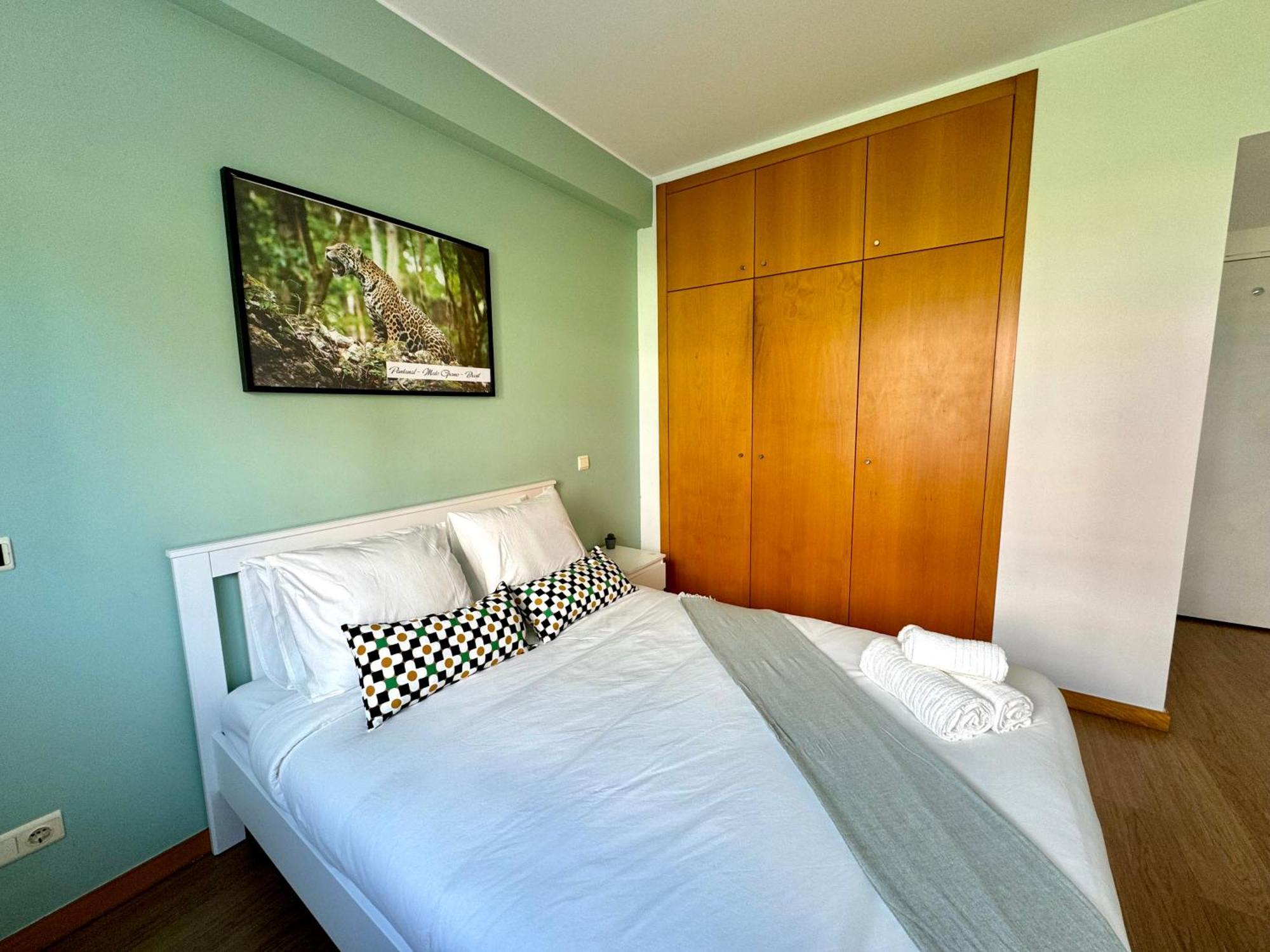 Rooms At Expo Lisbona Esterno foto